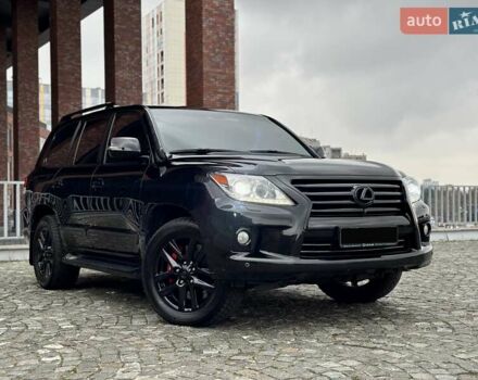 Черный Лексус ЛХ, объемом двигателя 5.66 л и пробегом 79 тыс. км за 42500 $, фото 7 на Automoto.ua
