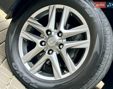 Чорний Лексус ЛХ, об'ємом двигуна 5.66 л та пробігом 162 тис. км за 43999 $, фото 19 на Automoto.ua