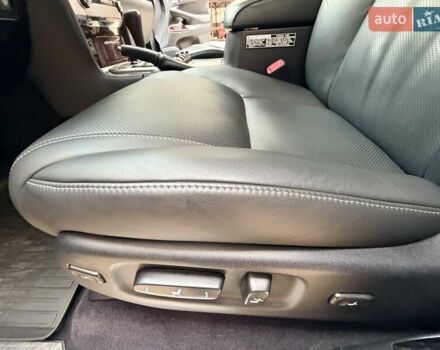 Чорний Лексус ЛХ, об'ємом двигуна 5.66 л та пробігом 162 тис. км за 43999 $, фото 62 на Automoto.ua