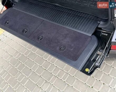 Чорний Лексус ЛХ, об'ємом двигуна 5.66 л та пробігом 162 тис. км за 43999 $, фото 83 на Automoto.ua