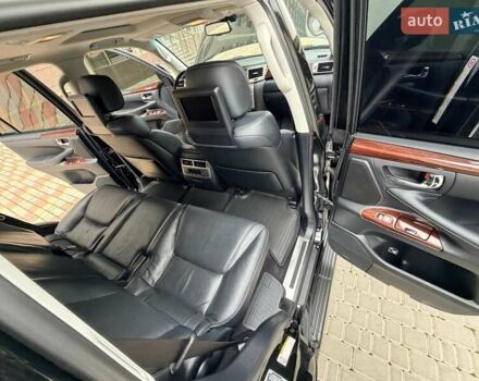 Чорний Лексус ЛХ, об'ємом двигуна 5.66 л та пробігом 162 тис. км за 43999 $, фото 89 на Automoto.ua