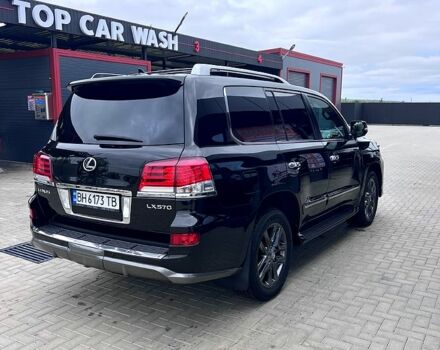 Черный Лексус ЛХ, объемом двигателя 5.7 л и пробегом 194 тыс. км за 48000 $, фото 4 на Automoto.ua