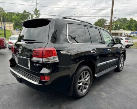 Черный Лексус ЛХ, объемом двигателя 5.7 л и пробегом 87 тыс. км за 20000 $, фото 3 на Automoto.ua