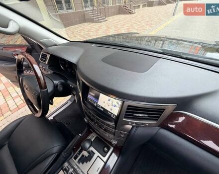 Чорний Лексус ЛХ, об'ємом двигуна 5.66 л та пробігом 162 тис. км за 43999 $, фото 35 на Automoto.ua