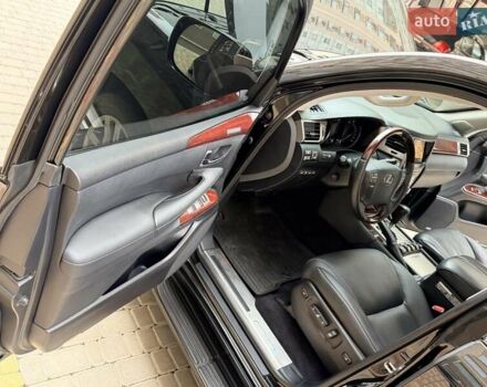 Чорний Лексус ЛХ, об'ємом двигуна 5.66 л та пробігом 162 тис. км за 43999 $, фото 69 на Automoto.ua