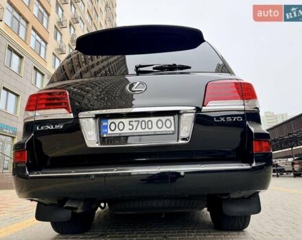Чорний Лексус ЛХ, об'ємом двигуна 5.66 л та пробігом 162 тис. км за 43999 $, фото 30 на Automoto.ua