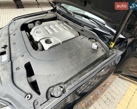 Чорний Лексус ЛХ, об'ємом двигуна 5.66 л та пробігом 162 тис. км за 43999 $, фото 169 на Automoto.ua