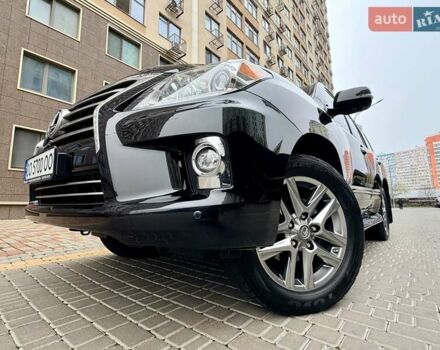 Чорний Лексус ЛХ, об'ємом двигуна 5.66 л та пробігом 162 тис. км за 43999 $, фото 2 на Automoto.ua