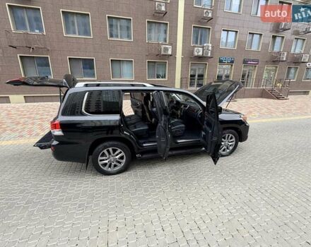 Чорний Лексус ЛХ, об'ємом двигуна 5.66 л та пробігом 162 тис. км за 43999 $, фото 163 на Automoto.ua