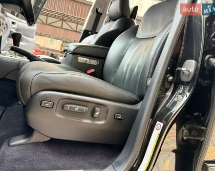 Чорний Лексус ЛХ, об'ємом двигуна 5.66 л та пробігом 162 тис. км за 43999 $, фото 65 на Automoto.ua