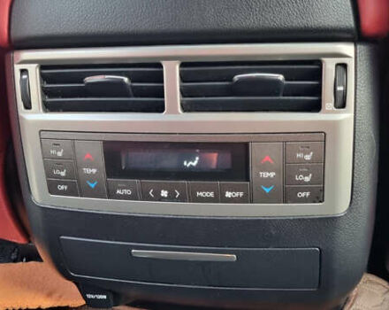 Чорний Лексус ЛХ, об'ємом двигуна 0 л та пробігом 189 тис. км за 48000 $, фото 15 на Automoto.ua