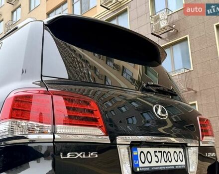 Чорний Лексус ЛХ, об'ємом двигуна 5.66 л та пробігом 162 тис. км за 43999 $, фото 135 на Automoto.ua