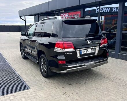 Черный Лексус ЛХ, объемом двигателя 5.7 л и пробегом 194 тыс. км за 48000 $, фото 2 на Automoto.ua