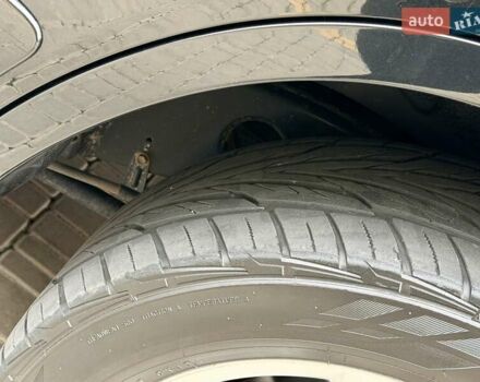 Чорний Лексус ЛХ, об'ємом двигуна 5.66 л та пробігом 162 тис. км за 43999 $, фото 130 на Automoto.ua