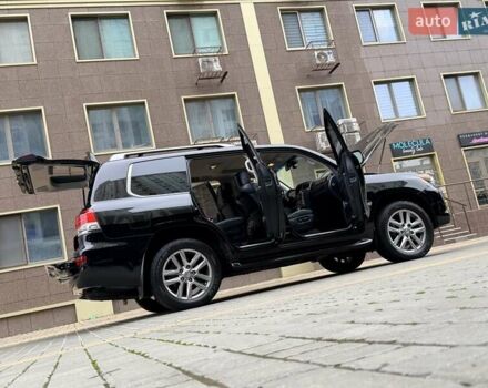 Чорний Лексус ЛХ, об'ємом двигуна 5.66 л та пробігом 162 тис. км за 43999 $, фото 161 на Automoto.ua