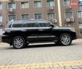 Чорний Лексус ЛХ, об'ємом двигуна 5.66 л та пробігом 162 тис. км за 43999 $, фото 157 на Automoto.ua