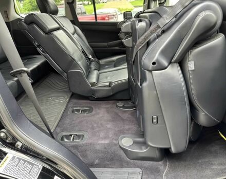 Черный Лексус ЛХ, объемом двигателя 5.7 л и пробегом 87 тыс. км за 20000 $, фото 11 на Automoto.ua