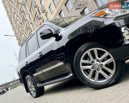 Чорний Лексус ЛХ, об'ємом двигуна 5.66 л та пробігом 162 тис. км за 43999 $, фото 147 на Automoto.ua