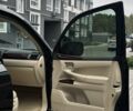 Черный Лексус ЛХ, объемом двигателя 5.66 л и пробегом 245 тыс. км за 43500 $, фото 10 на Automoto.ua