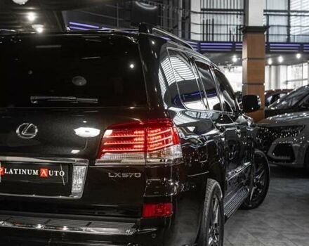 Лексус ЛХ 2015 у Одесі на Automoto.ua Чорний Лексус ЛХ, об'ємом двигуна 5.66 л та пробігом 199 тис. км за 41900 $, фото 9 на Automoto.ua