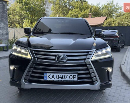 Черный Лексус ЛХ, объемом двигателя 5.66 л и пробегом 260 тыс. км за 55000 $, фото 9 на Automoto.ua