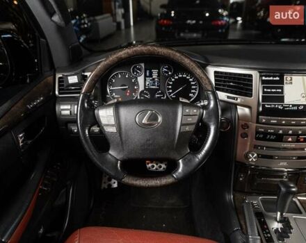 Лексус ЛХ 2015 у Одесі на Automoto.ua Чорний Лексус ЛХ, об'ємом двигуна 5.66 л та пробігом 199 тис. км за 41900 $, фото 24 на Automoto.ua