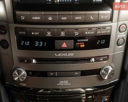 Лексус ЛХ 2015 у Одесі на Automoto.ua Чорний Лексус ЛХ, об'ємом двигуна 5.66 л та пробігом 199 тис. км за 41900 $, фото 47 на Automoto.ua
