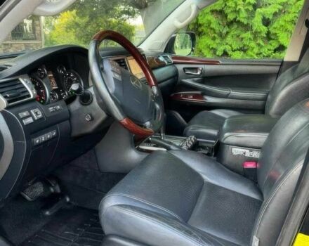 Черный Лексус ЛХ, объемом двигателя 5.7 л и пробегом 80 тыс. км за 20000 $, фото 7 на Automoto.ua