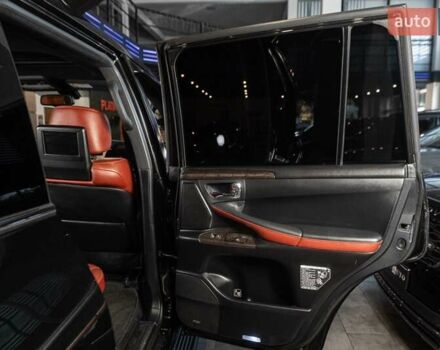 Лексус ЛХ 2015 у Одесі на Automoto.ua Чорний Лексус ЛХ, об'ємом двигуна 5.66 л та пробігом 199 тис. км за 41900 $, фото 27 на Automoto.ua