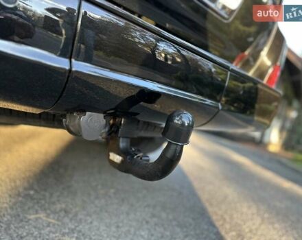 Черный Лексус ЛХ, объемом двигателя 5.66 л и пробегом 294 тыс. км за 59500 $, фото 13 на Automoto.ua