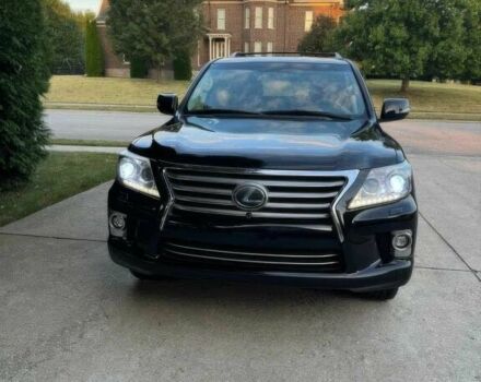 Черный Лексус ЛХ, объемом двигателя 5.7 л и пробегом 80 тыс. км за 20000 $, фото 1 на Automoto.ua