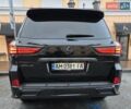 Черный Лексус ЛХ, объемом двигателя 4.46 л и пробегом 200 тыс. км за 53000 $, фото 5 на Automoto.ua