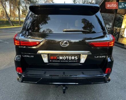 Черный Лексус ЛХ, объемом двигателя 5.66 л и пробегом 294 тыс. км за 59500 $, фото 12 на Automoto.ua