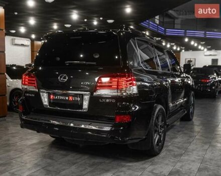 Лексус ЛХ 2015 у Одесі на Automoto.ua Чорний Лексус ЛХ, об'ємом двигуна 5.66 л та пробігом 199 тис. км за 41900 $, фото 31 на Automoto.ua