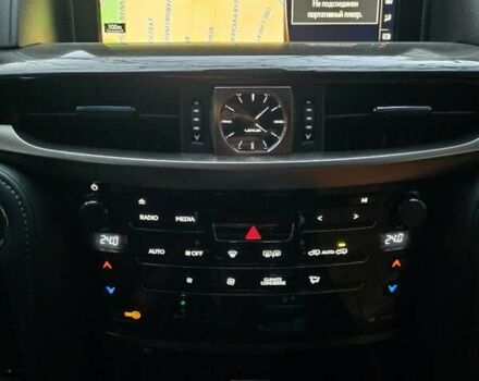 Черный Лексус ЛХ, объемом двигателя 4.46 л и пробегом 200 тыс. км за 53000 $, фото 18 на Automoto.ua