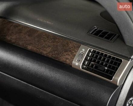 Лексус ЛХ 2015 у Одесі на Automoto.ua Чорний Лексус ЛХ, об'ємом двигуна 5.66 л та пробігом 199 тис. км за 41900 $, фото 42 на Automoto.ua