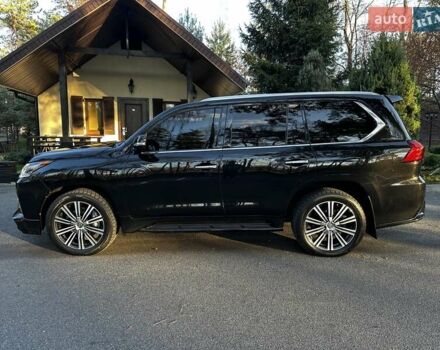 Черный Лексус ЛХ, объемом двигателя 5.66 л и пробегом 294 тыс. км за 59500 $, фото 24 на Automoto.ua