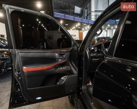 Лексус ЛХ 2015 у Одесі на Automoto.ua Чорний Лексус ЛХ, об'ємом двигуна 5.66 л та пробігом 199 тис. км за 41900 $, фото 54 на Automoto.ua