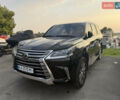 Черный Лексус ЛХ, объемом двигателя 5.7 л и пробегом 140 тыс. км за 67000 $, фото 1 на Automoto.ua