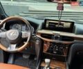 Черный Лексус ЛХ, объемом двигателя 5.66 л и пробегом 174 тыс. км за 57500 $, фото 12 на Automoto.ua