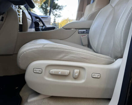 Чорний Лексус ЛХ, об'ємом двигуна 5.66 л та пробігом 79 тис. км за 67000 $, фото 38 на Automoto.ua