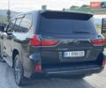Чорний Лексус ЛХ, об'ємом двигуна 4.46 л та пробігом 210 тис. км за 51000 $, фото 7 на Automoto.ua