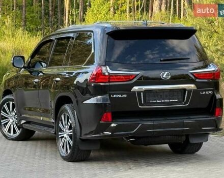 Чорний Лексус ЛХ, об'ємом двигуна 5.66 л та пробігом 142 тис. км за 60500 $, фото 18 на Automoto.ua