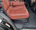 Черный Лексус ЛХ, объемом двигателя 5.66 л и пробегом 156 тыс. км за 67000 $, фото 3 на Automoto.ua