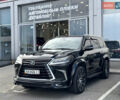 Черный Лексус ЛХ, объемом двигателя 5.7 л и пробегом 195 тыс. км за 68000 $, фото 1 на Automoto.ua