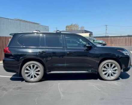 Черный Лексус ЛХ, объемом двигателя 5.7 л и пробегом 78 тыс. км за 43200 $, фото 5 на Automoto.ua