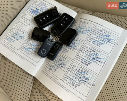 Черный Лексус ЛХ, объемом двигателя 4.5 л и пробегом 230 тыс. км за 55900 $, фото 140 на Automoto.ua