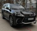 Чорний Лексус ЛХ, об'ємом двигуна 5.66 л та пробігом 170 тис. км за 61000 $, фото 1 на Automoto.ua