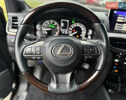 Чорний Лексус ЛХ, об'ємом двигуна 5.7 л та пробігом 161 тис. км за 67000 $, фото 24 на Automoto.ua