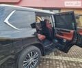 Черный Лексус ЛХ, объемом двигателя 5.66 л и пробегом 156 тыс. км за 67000 $, фото 10 на Automoto.ua